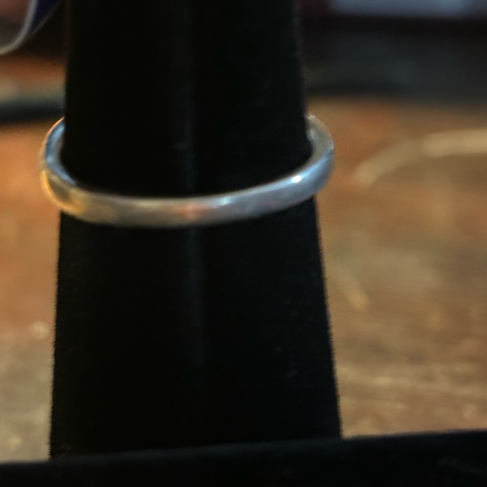 EUC Pink opal with white sapphire sterling silver ring size 8 - Picture 4 of 6